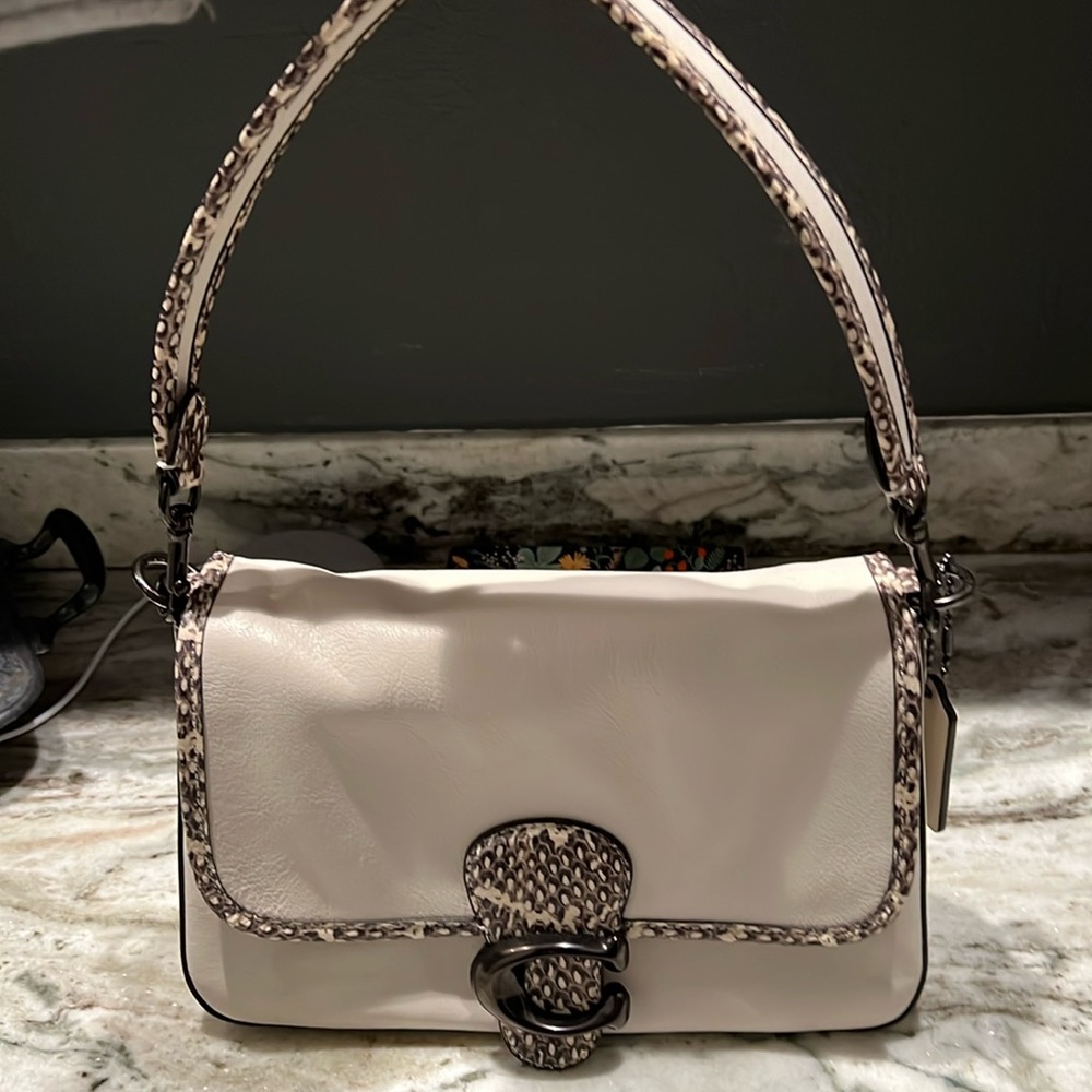 SOLD ON DEPOP Coach shoulder bag